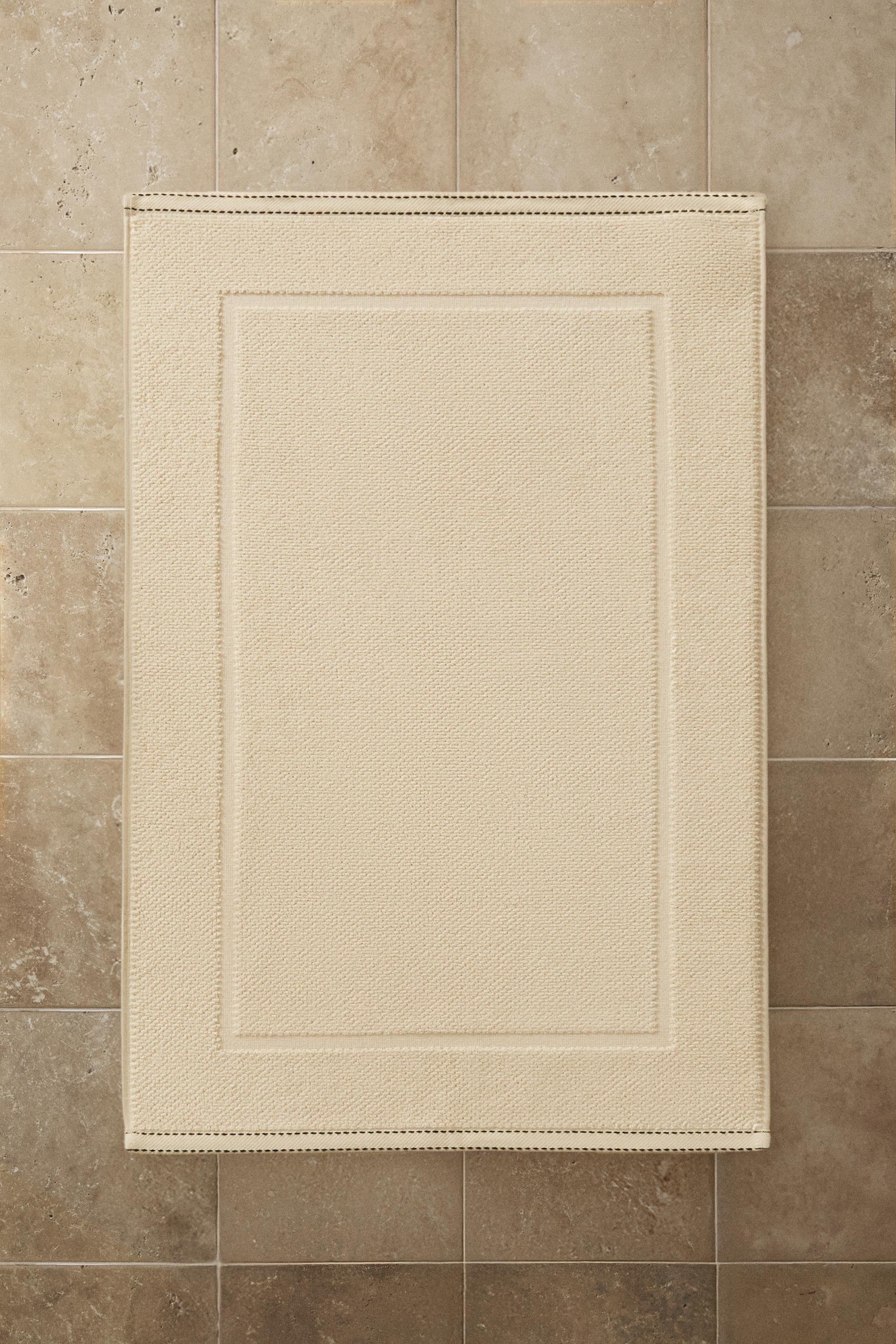 RICE STITCH BATH MAT